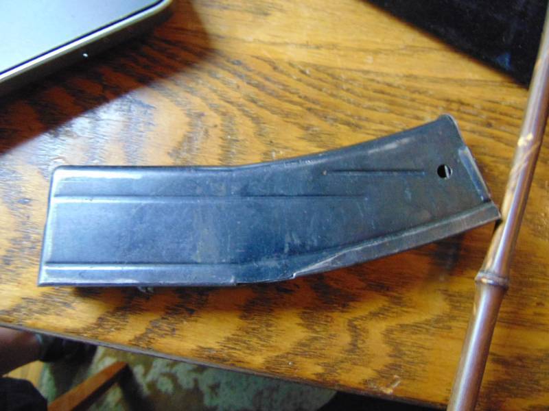 lot 7032 image: Rifle Magazine - With Ammunition - 30 Cal   M1 garande   No Markings 