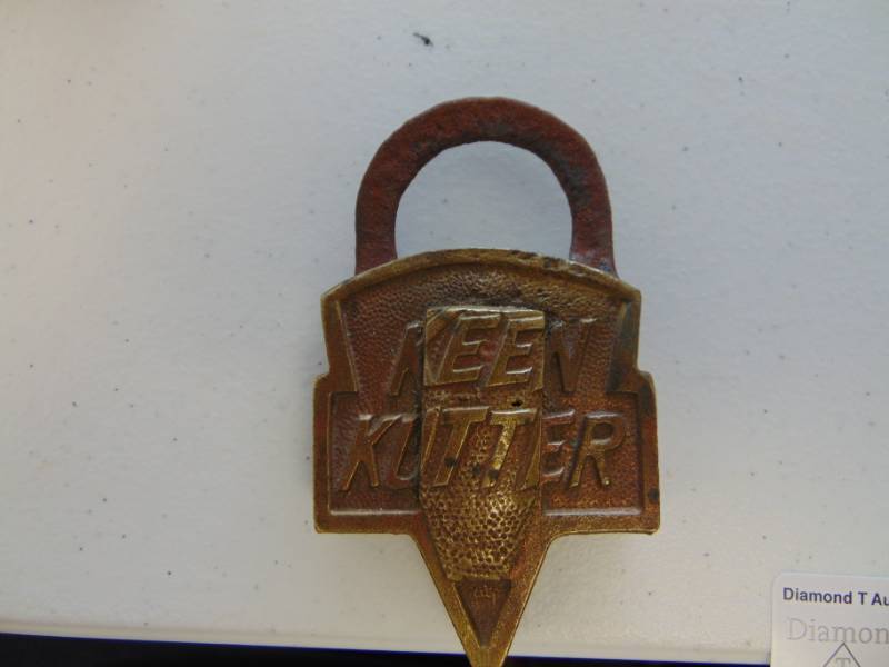 lot 7045 image: Keen Kutter - Sante Fe RR Signal Padlock - No Key