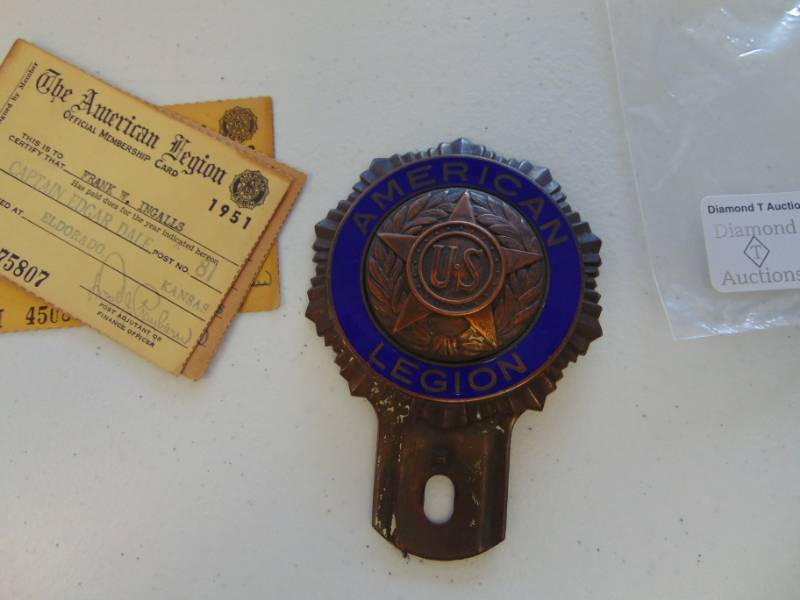 lot 7048 image: American Legin Tag Topper and 3 Membership Cards