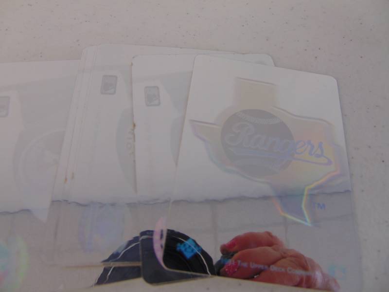 lot 7071 image: 47 -  1991 Upper Deck Holograms