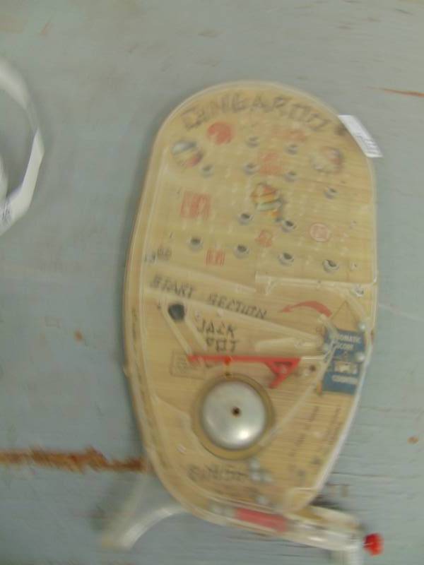 lot 7123 image: Vintage Dingaroo - Lap Pinball - See Damage -