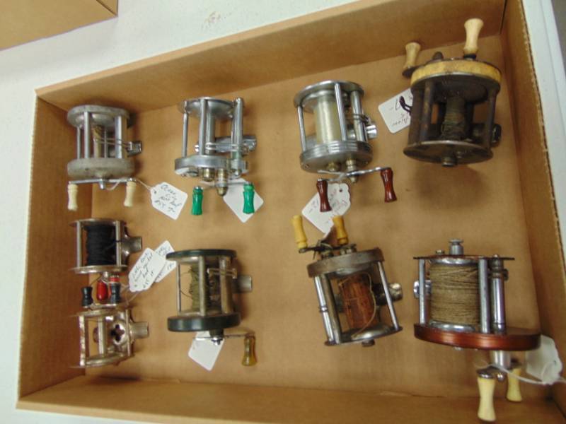 lot 7158 image: Vintage Baitcast Reels - Ocean City, Brooklure, Pflueger and More