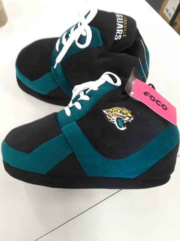 lot 8215 image: Jacksonville Jaguars Sipplersq