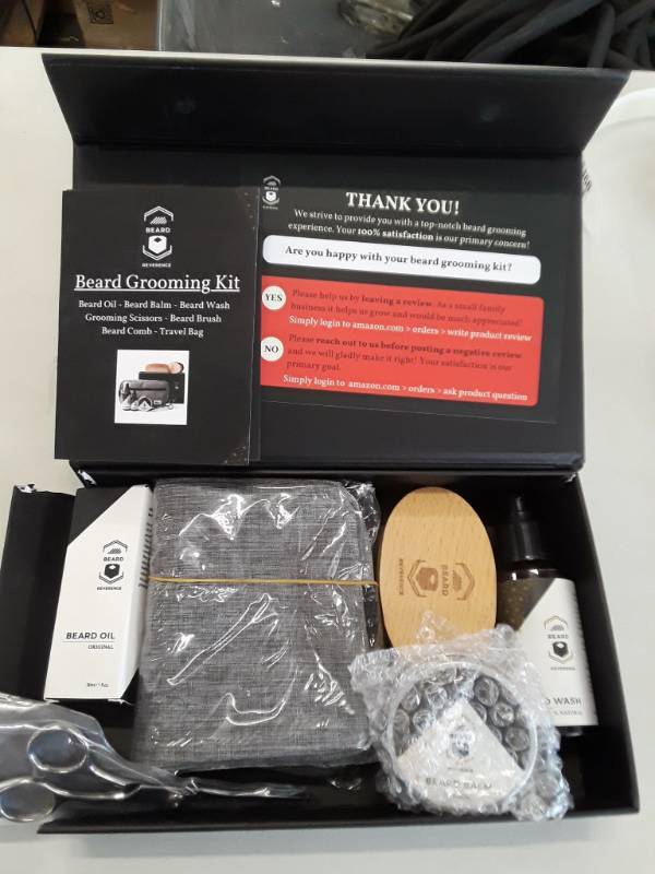 lot 8227 image: Beard Reverence Grooming Kit
