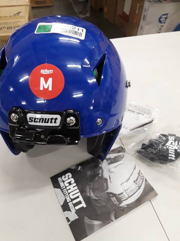 lot 8235 image: Schutt Football Helmet - Youth Vengence A3, Medium