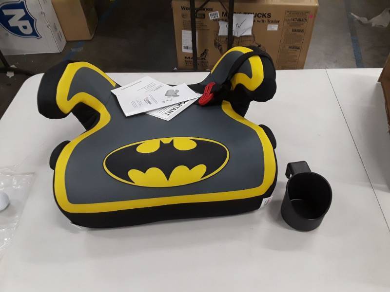 lot 8284 image: Batman Booster Seat