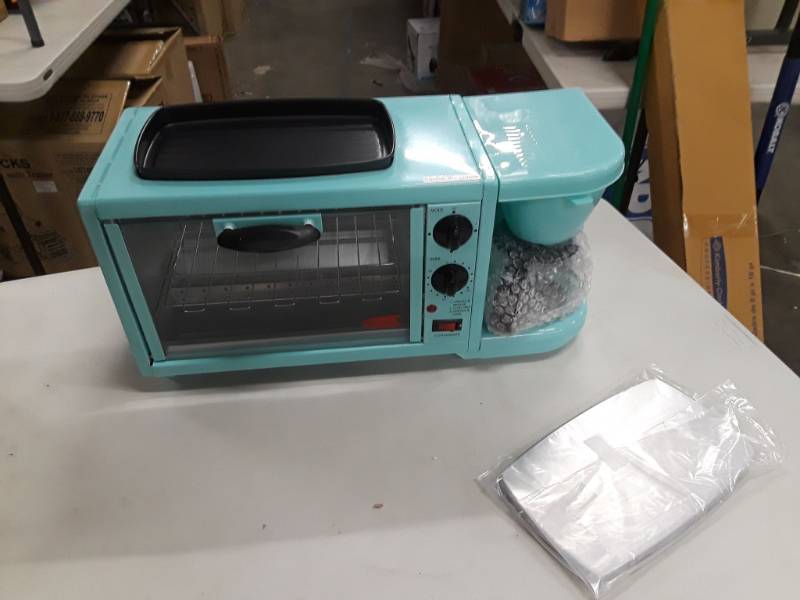lot 8299 image: Toaster Oven
