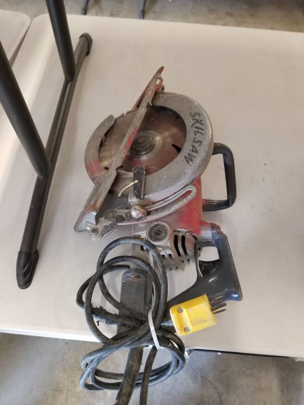 lot 8513 image: Skilsaw