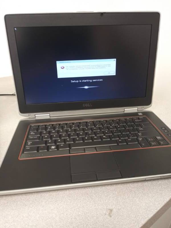 lot 11 image: Dell Latitude