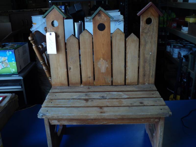 lot 7987 image: Wooden Garden Plant Bench