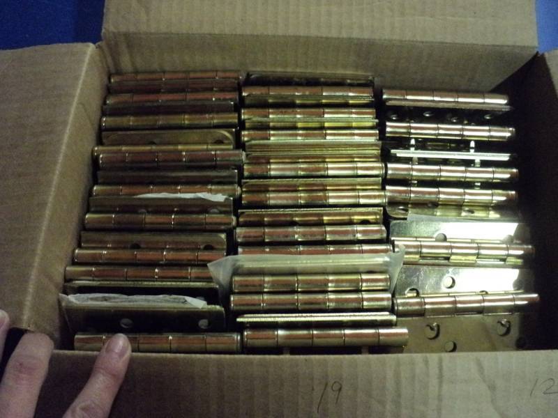 lot 8102 image: (49) ct. lot 4 Butt Hinges, brass finish, Therma Tru-New