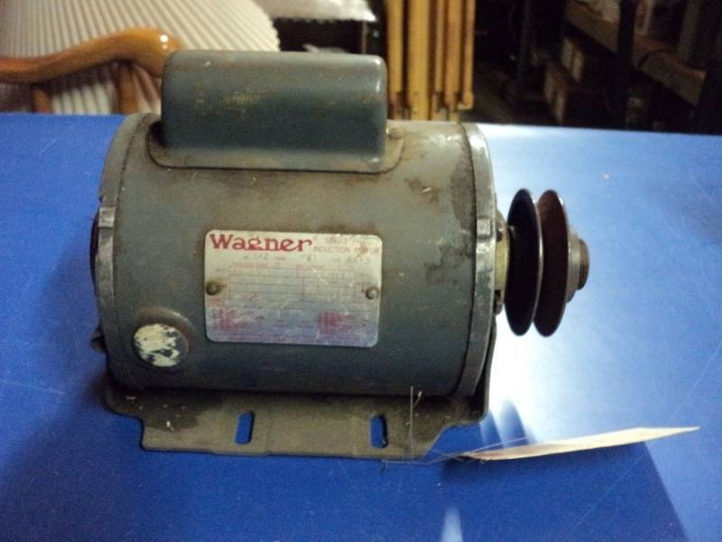 lot 8103 image: Wagner Single Phase induction Motor, 12 hp, untested