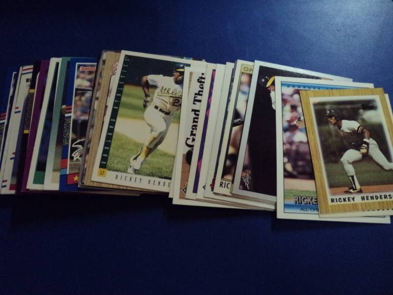 lot 8150 image: (42) ct mixed brands Rickey Henderson Baseball Cards
