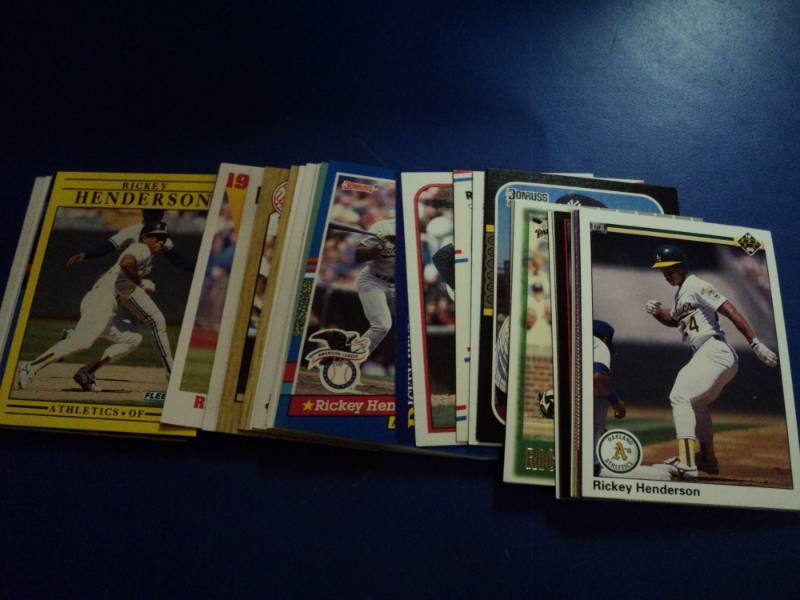 lot 8166 image: (42) ct mixed brand lot Rickey Henderson Baseball Cards