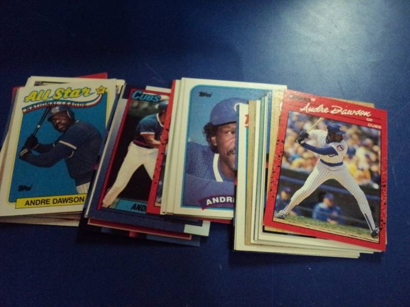 lot 8168 image: (35) ct mixed brand lot Andre Dawson Baseball Cards