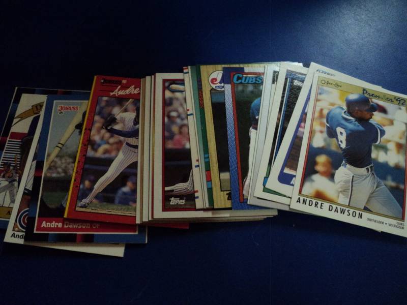 lot 8170 image: (35) ct mixed brand lot Andre Dawson Baseball Cards