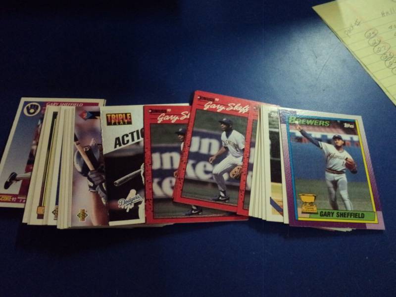 lot 8175 image: (50) ct lot Gary Sheffield Baseball Cards