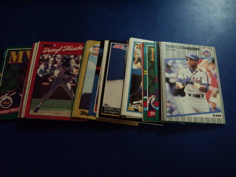 lot 8178 image: (50) ct mixed brand lot Darryl Strawberry Baseball Cards