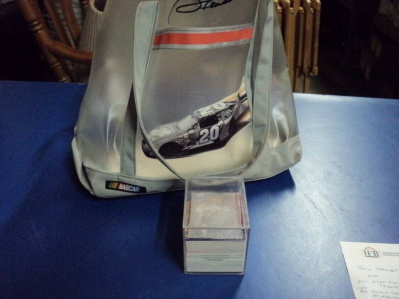lot 8183 image: Mixed lot Tony Stewart #20 Tote with 2001 Wheels High Gear Card Set (Earnhardt)
