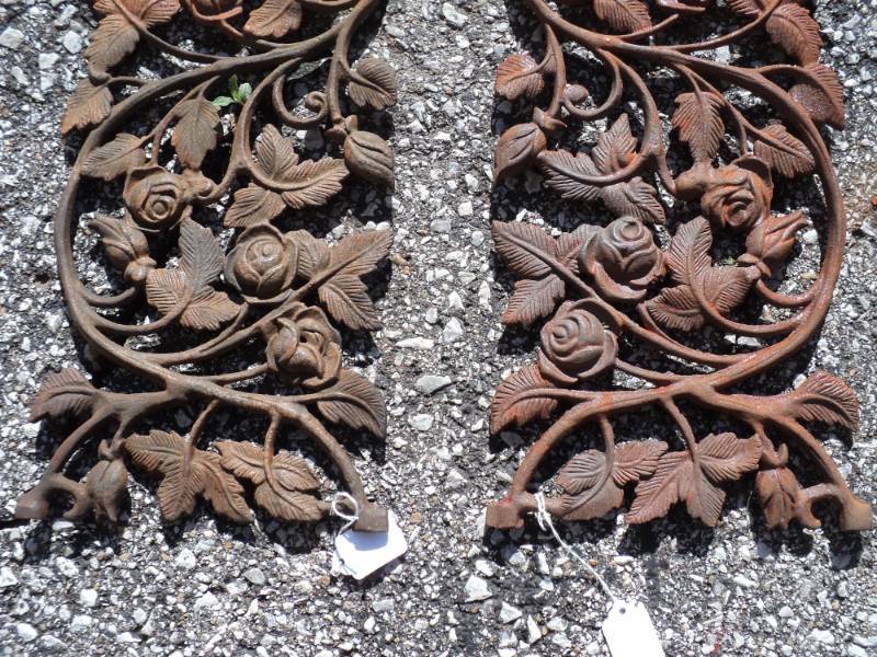 lot 8198 image: (2) ct lot decorative wrought Iron panels, Rose Pattern, approx 14 x 8