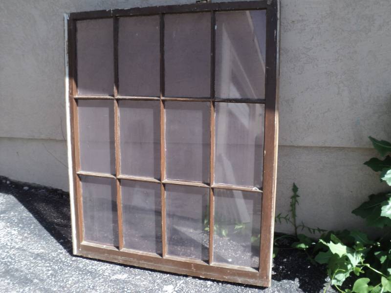lot 8219 image: 12- pane Wooden Frame Window, approx 39 x 47 x 1-14