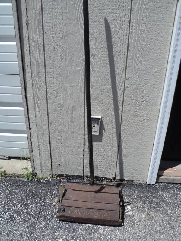 lot 8240 image: Antique Bissells Sweeper Grand Rapids Model with CyCo Bearing, wood housing, nice graphics
