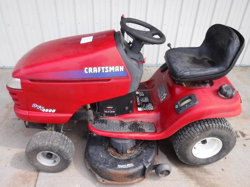 Craftsman DYT 400 riding mower 42