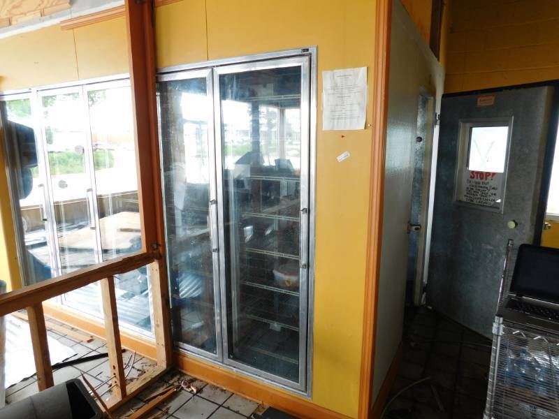 lot 1119 image: Walk in Cooler