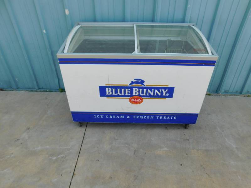 lot 2006 image: 4 Foot Blue Bunny Ice Cream Dipping Cabinet
