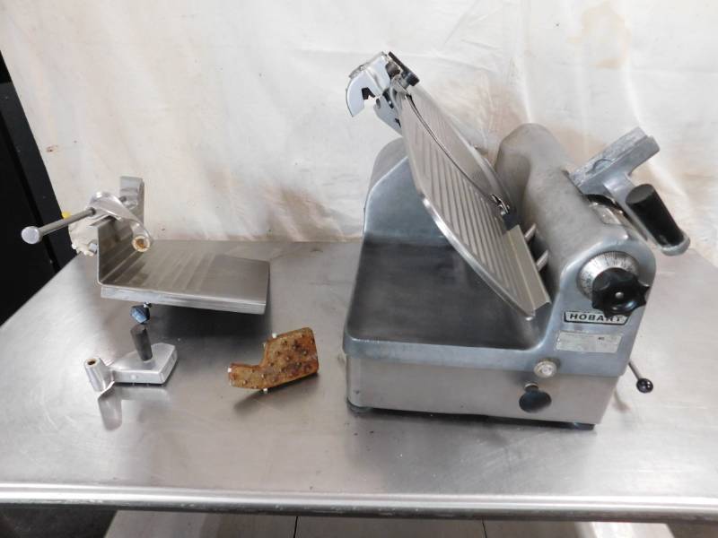 lot 2026 image: Hobart Automatic Slicer