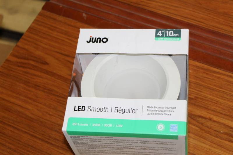 lot 1028 image: Juno Recessed Downlight 4 LED Retrofit Baffle Trim 3500K, 90 CRI, 650 Lumens, White Finish - New