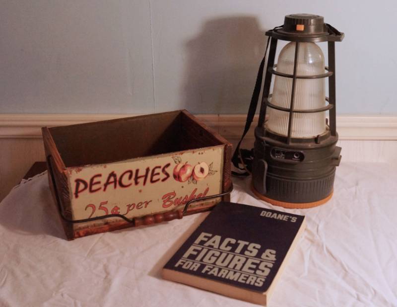 lot 1389 image: Sears Lantern, Old Farmers Book, Decorative Box- Decorate or calculate the profit