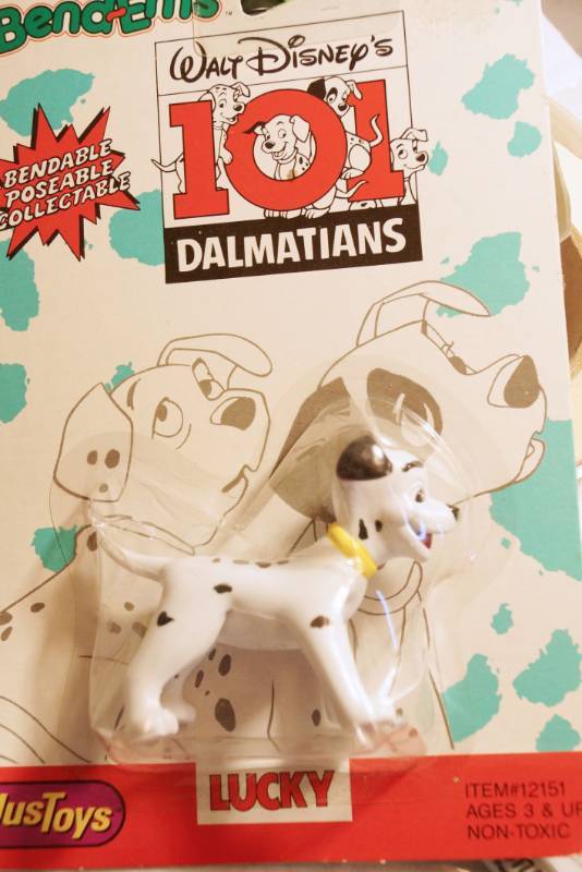 lot 1409 image: 101 Dalmatians Book and Puppy-new in package-Red, white, black linking toys