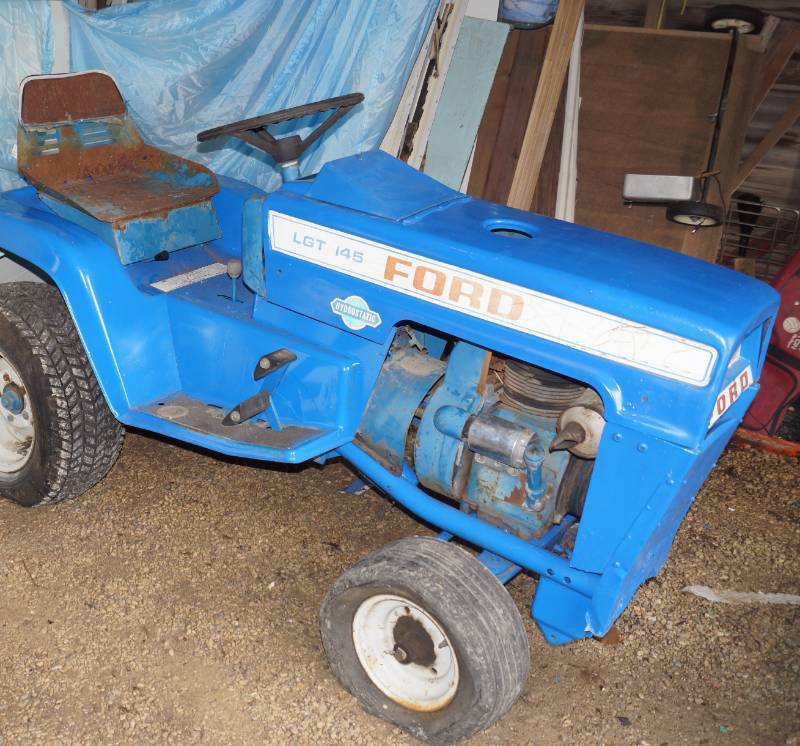 lot 1490 image: Non-running Ford LGT 145 -Hydrostatic-bracket included-See pics for more details
