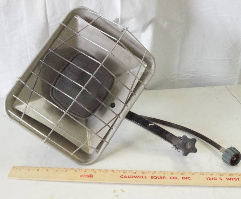 lot 5431 image: Coleman COMMERCIAL 45,000 BTU - Propane Radiant Heater