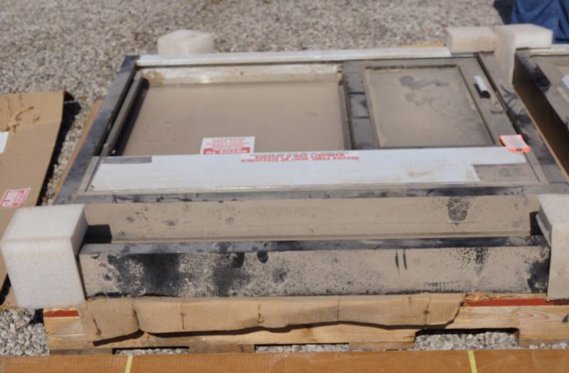 lot 5282 image: QUIKSERV - Restaurant Drive- Up Window - NEW never installed - w eyebrow bar - 4 x 44 x 5 Electric - WOW