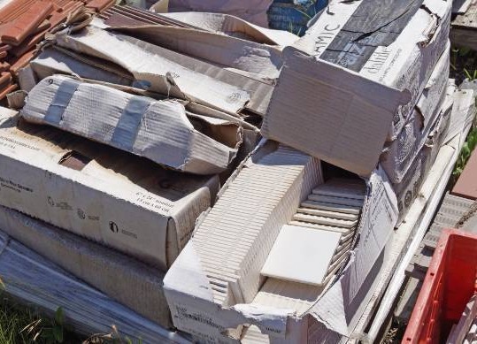 lot 5294 image: Pallet of Misc. Tile - Various Colors and Styles - High Quality Tile