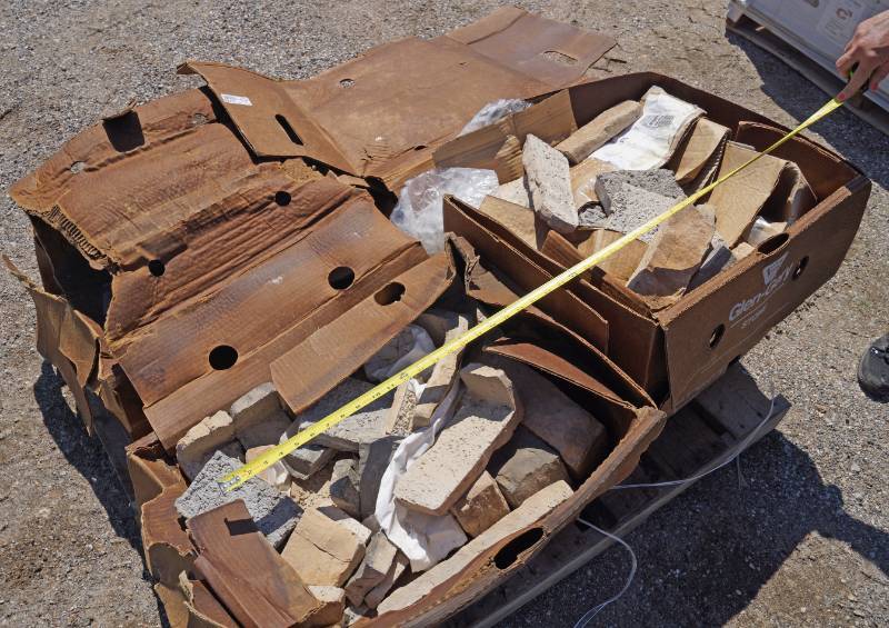 lot 5336 image: Pallet of Flagstone Building Facing - Glen-Gery Stone