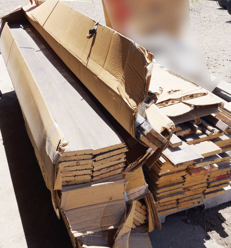 lot 5370 image: Pallet of Wood Trim - Ready to Install - See photos Various Widths - lots here All for your projects