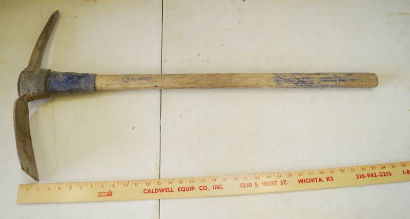lot 5393 image: Kobalt Pick Axe