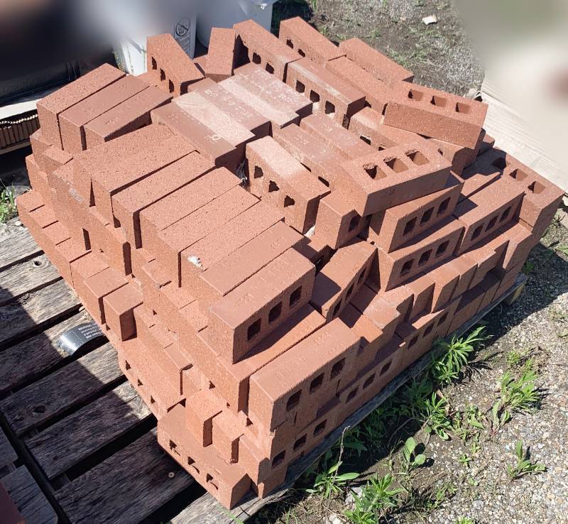 lot 5301 image: Pallet of Red Bricks - Stop by the preview to see them all