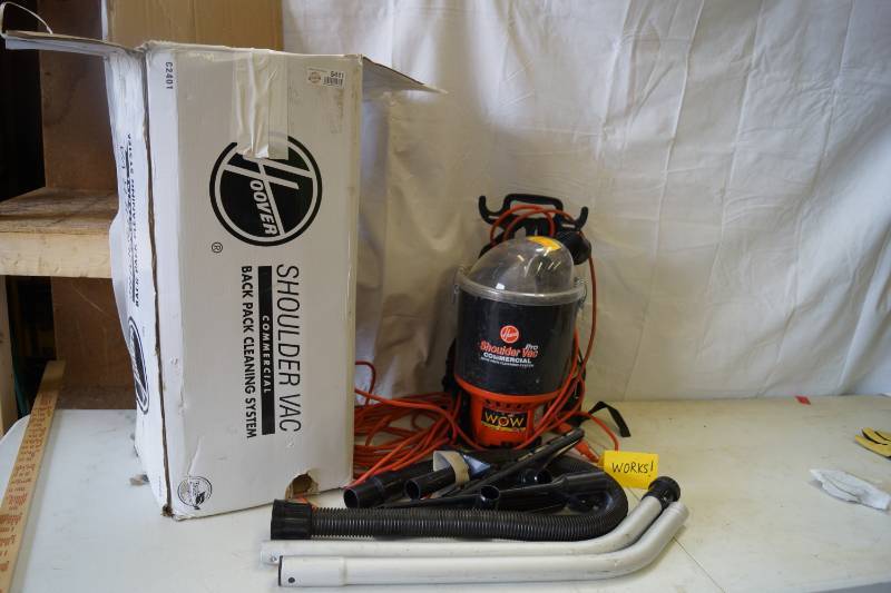 lot 5411 image: Commercial Hoover Shoulder Pro Vac - Backpack cleaning system - M# C2401 WORKS w accessories and original box NICE