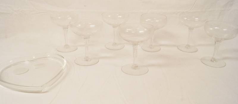 lot 5651 image: Lot of 7 Champagne Glasses and Candy Heart Dish - Great For Your Next Party