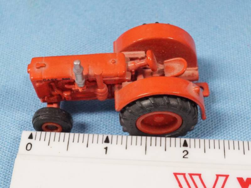 lot 5700 image: Matchbox Size Case Tractor - Cool Little Piece