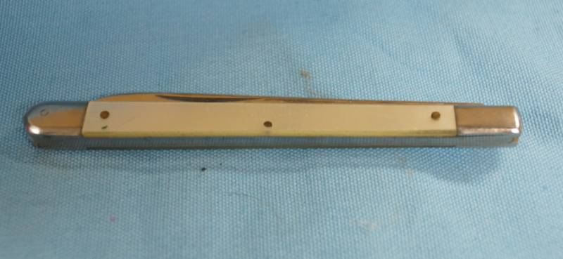 lot 6322 image: Sabre Thin Long Pocket Knife