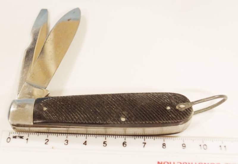 lot 6327 image: 2 Blade Pocket Knife