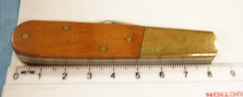 lot 6337 image: Small Pocket Knife