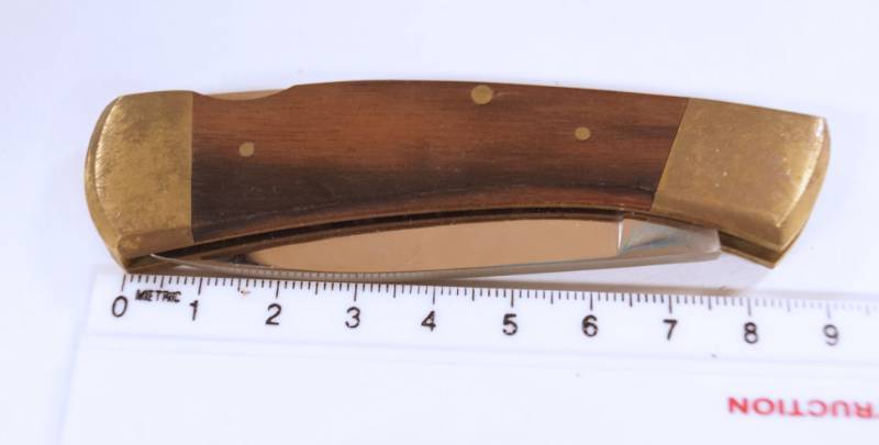 lot 6338 image: Small Pocket Knife