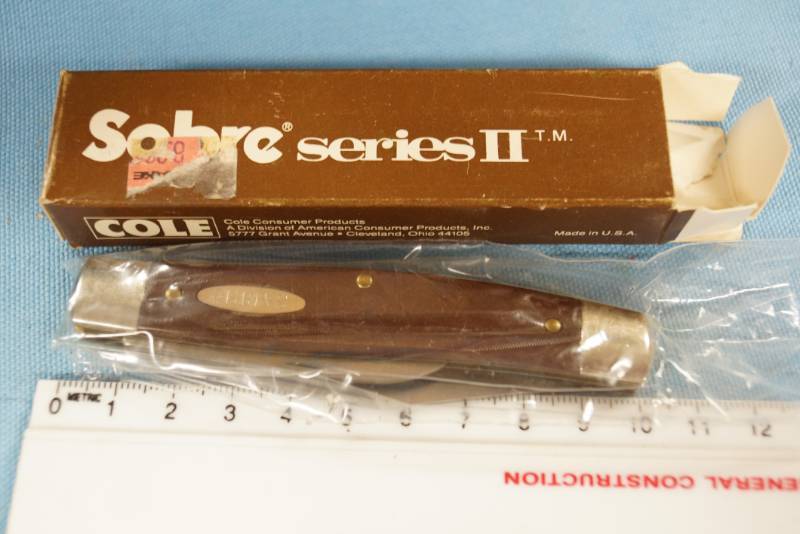 lot 6356 image: Sabre Pocket Knife NIB