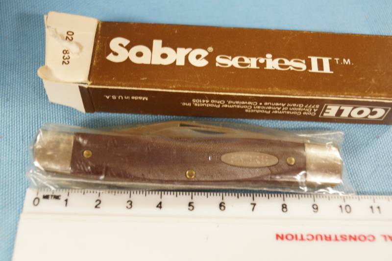 lot 6358 image: Sabre Pocket Knife NIB
